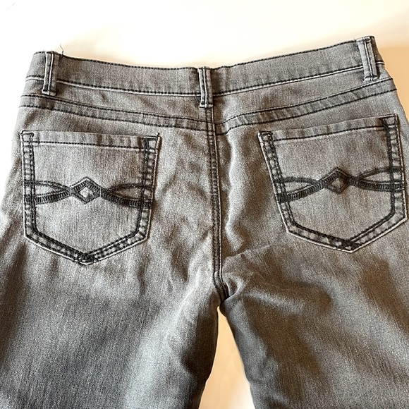 Mudd Grey Midrise Skinny Denim - Picture 3 of 5
